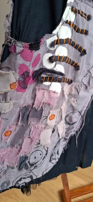 Saia Desigual com bolsos