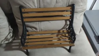 Banco miniatura de jardín