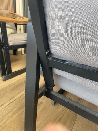 Conjunto de Muebles de Jardín, esta bien ,usandolo