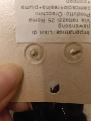 Orecchini lana originali con borchie