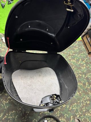 Baúl para moto SYM Joymax