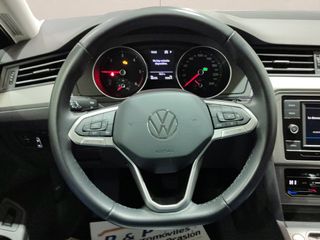 VOLKSWAGEN Passat Variant Business 2.0 TDI DSG