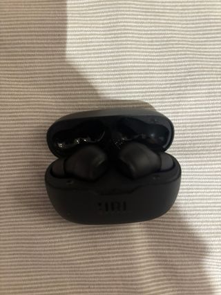 JBL TUNE FLEX Funda Negra