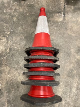 Conos de obra apilables (Set de 5)