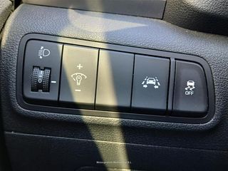 HYUNDAI TUCSON 1,7 CRDI BLUDRI CLASH SKAI 4X2