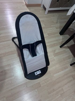 Hamaca Babybjörn black/sylver con funda estrellas