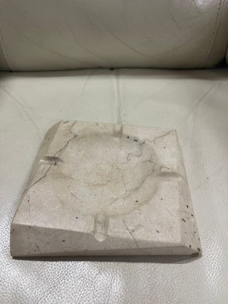 Cenicero de piedra natural vintage