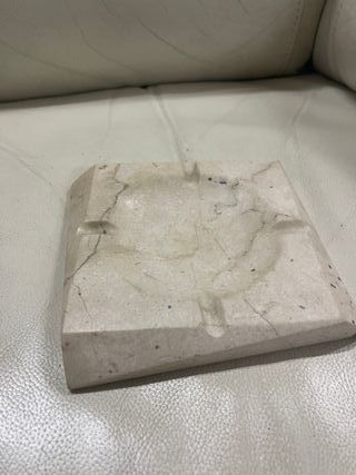 Cenicero de piedra natural vintage