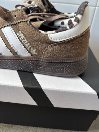 Adidas Spezial Marrones/Beige