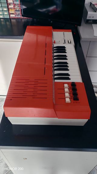 Pianola Bontempi 104