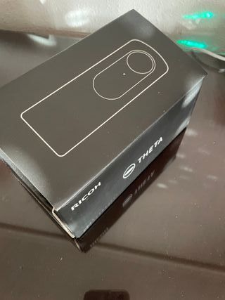 Cámara 360 Ricoh Theta V