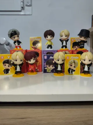 Figura de V Tiny Tan // BTS x McDonald's