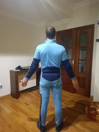 Ropa deportiva de espeleología