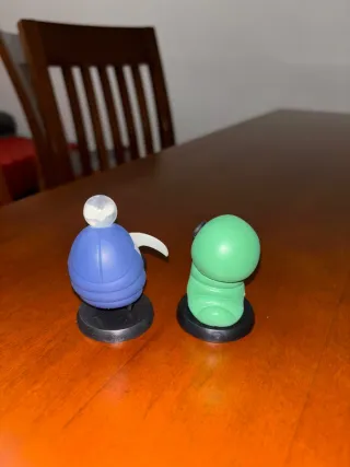 Figuras Hollow Knight Myla y Oruga