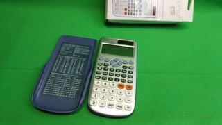 Calculadora Científica Fituria F-991ES PLUS Solar