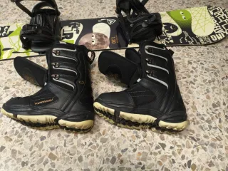 Tabla Snowboard Firefly 1.30 y Botas T.38