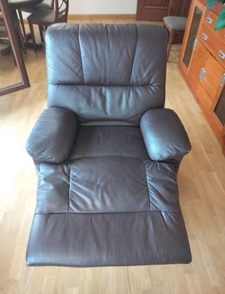 Sofá reclinable masaje cuero marrón