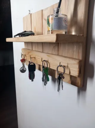 Perchero Portallaves Palets Reciclados artesano