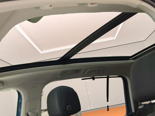 VOLKSWAGEN Touran Edition 2.0 TDI