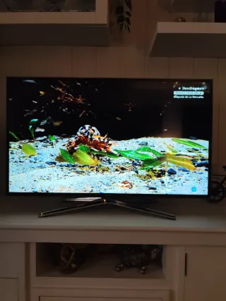 Televisión Samsung 42 Negra y Plateada