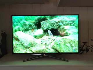 Televisión Samsung 42 Negra y Plateada