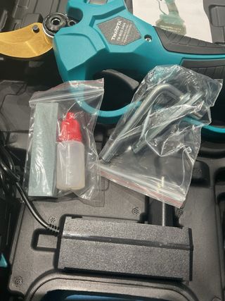 Cesoia Elettrica Taglio 40/45 mm 68V