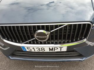 Renting - VOLVO XC60 2.0 B4 D Core Auto