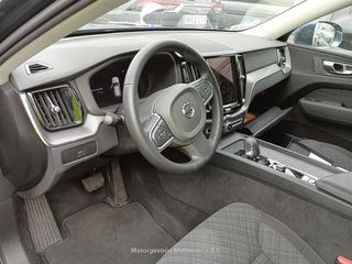 Renting - VOLVO XC60 2.0 B4 D Core Auto