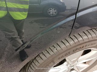 Renting - VOLVO XC60 2.0 B4 D Core Auto