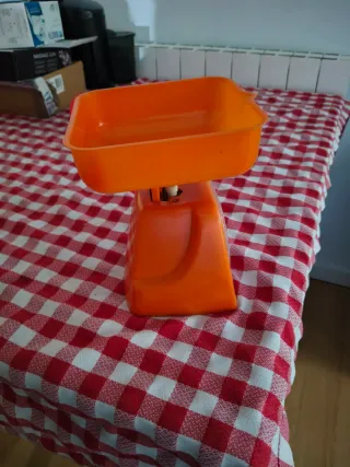 Balanza de cocina naranja