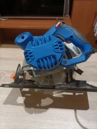 Sierra circular Dexter