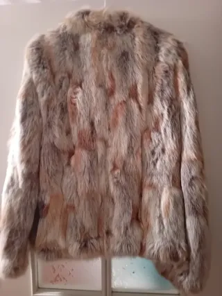 Abrigo de pelo natural beige y marrón