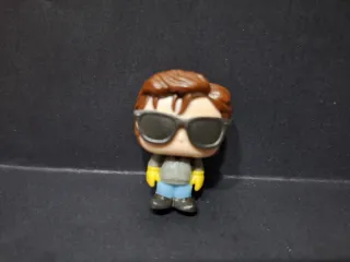 Figura Kinder Joy Stranger Things STEVE