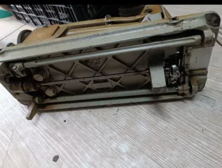 Máquina de coser Alfa para piezas