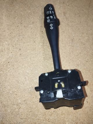 Mando intermitente NUEVO NISSAN- Referencia 36852B