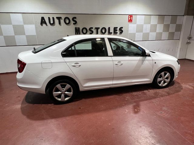 Skoda Rapid 1.6 TDI 105CV 2013