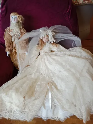 Muñecas de Porcelana Antiguas: Arlequín y Novia