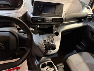 Peugeot Partner HDi 102 con enganche remolque 2021