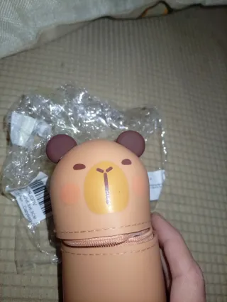 Estuche Capibara Nuevo