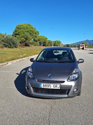 Renault Clio Tom Tom edition