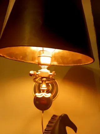 Lámpara Bouillotte Negra y Dorada