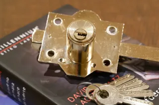 Cerrojo FAC 301 RP/80 Dorado