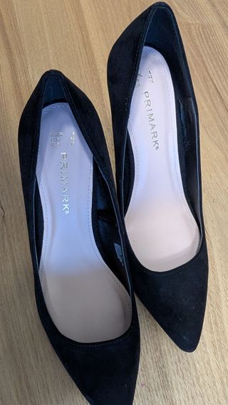 Zapatos de tacón 10cm. Nuevos. Talla 42