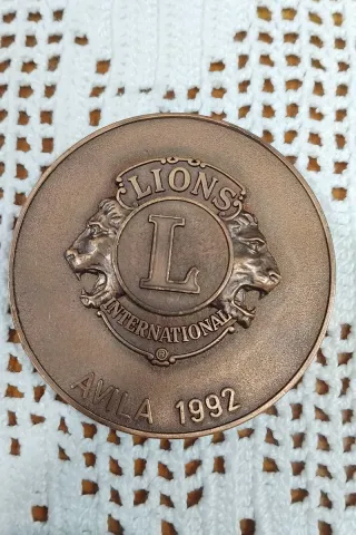 Coleccion Medallas, pins i llavero (club Leones)