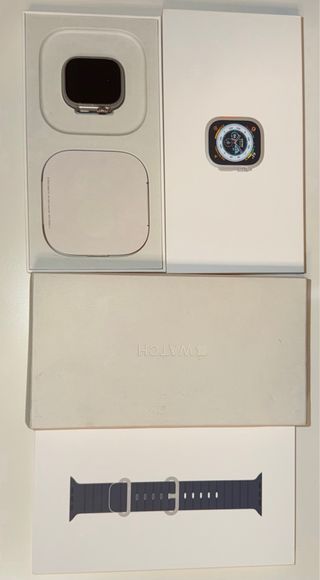 Apple Watch Ultra 1 gen- Batería 97% + correas
