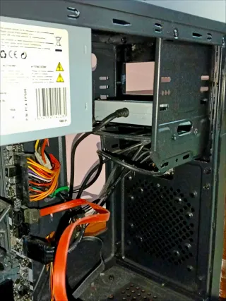 Caja+Procesador I3 3,60+placa Gigabyte+Fuente