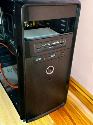 Caja+Procesador I3 3,60+placa Gigabyte+Fuente