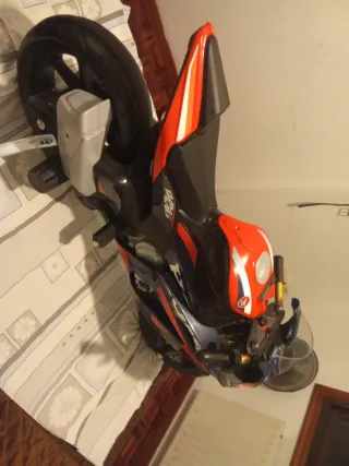 Moto Eléctrica Infantil Honda,como nueva ..