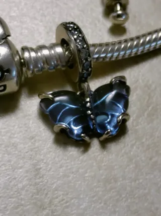 Charm Farfalla Blu Vetro
