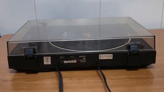 Tocadiscos Denon Quartz DP-21F Negro